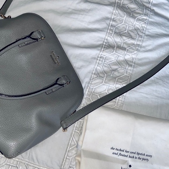 Kate Spade Purse - Picture 2 of 9